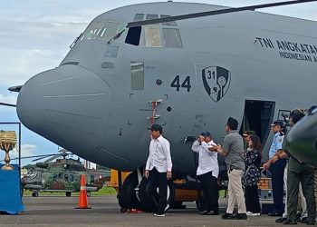 Presiden Joko Widodo dalam acara penyerahan Pesawat C-130J-30 Super Hercules di Lanud Halim Perdanakusuma
