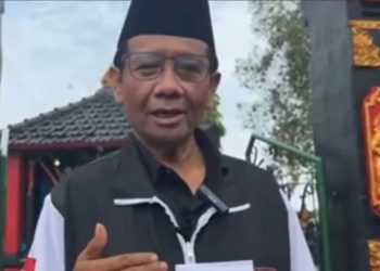 Mahfud MD menyampaikan Surat Pengunduran Dirinya Sebagai Menko Polhukam