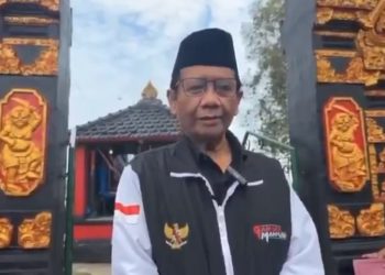 Mahfud MD saat menyampaikan akan mundur dari Kabinet Jokowi