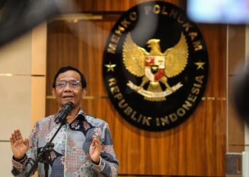 Menko Polhukam Mahfud MD menyampaikan keterangan saat konferensi pers di Kantor Kemenko Polhukam