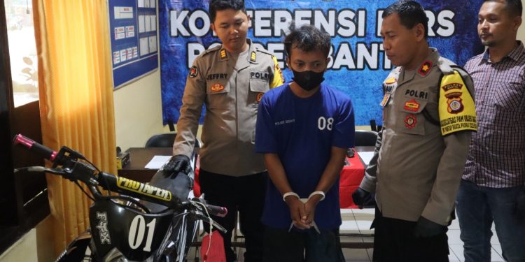 Polsek Sedayu menangkap pelaku beserta Barang Buktinya