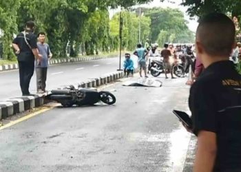 kecelakan tunggal di timur casagrande Ring road