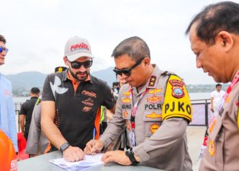 Hari Pertama F1 Powerboat Aman Lancar