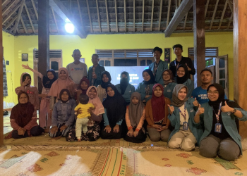 Mahasiswa KKN-T Alma Ata Melakukan Sosialisasi Digital Marketing