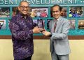 Rektor Universitas Alma Alta Prof Hamam Hadi dalam memperkuat jejaring tridarma perguruan tinggi bersama International Islamic University Malaysia