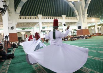 Tradisi Dugderan SemarangTradisi Dugderan Semarang