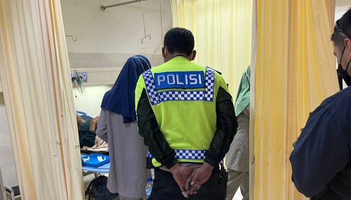 Korban Kecelakaan Bus vs Truk Tronton di Sleman sedang mendapatkan penanganan di Rumah Sakit