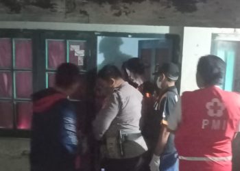 Tim Gabungan Sedang Evakuasi Mayat di Kamar Kos Maguwoharjo Sleman
