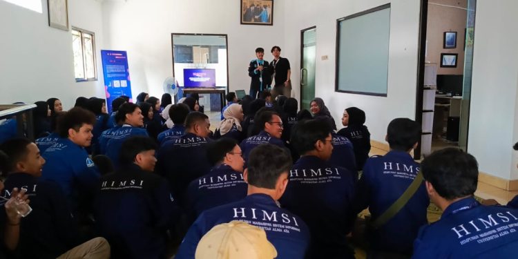 Mahasiswa Sistem Informasi Alma Ata Melakukan Kunjungan Industri Ke X-Code PT Teknologi Server Indonesia