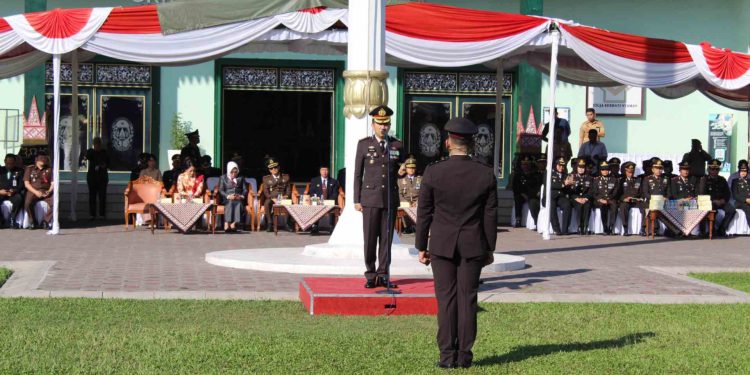 Polresta Yogyakarta Mengadakan Upacara Peringatan HUT Bhayangkara di Halaman Balaikota Yogyakarta