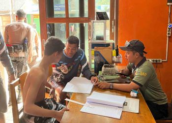 korban terseret arus dan dapat di selamatkan di pantai Parangtritis