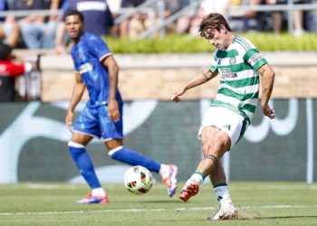 "Harapan Brighton Menggantung di Ujung Benang Saat Pelatih Berdoa untuk Berita Positif Cedera O'Riley"