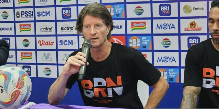 Kekuatan Tersembunyi Semen Padang Ancam Borneo FC