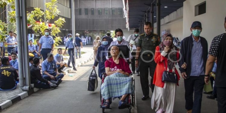 Pusat Kesehatan Pasca Kebakaran Hebat: IGD Beroperasi, Rawat Jalan Tutup