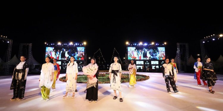 Logo Memukau Makassar Fashion Week: Pengungkapan Eksklusif