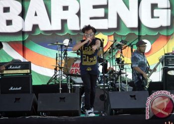 Simfoni Lirik "Laskar Pelangi": Menyingkap Makna yang Menyentuh