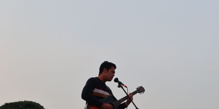 "Irama Budi: Lirik 'Penjaga Hati' yang Meresap ke Dalam Jiwa"