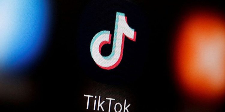 Kuasai Algoritma TikTok: Rahasia Meroket ke Halaman FYP