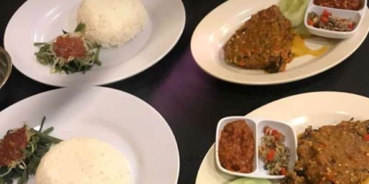 Sensasi Pedas Sambal Matah: Resep, Sejarah, dan Manfaat Kesehatan yang Menggiurkan