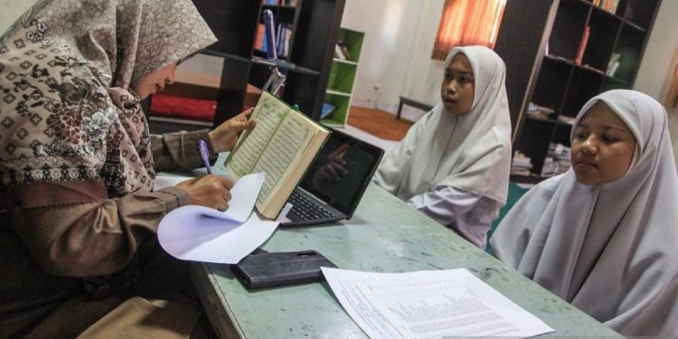 Rahasia Tersembunyi Surat Al-Waqi'ah: Keajaiban dan Hikmahnya yang Mengubah Hidup