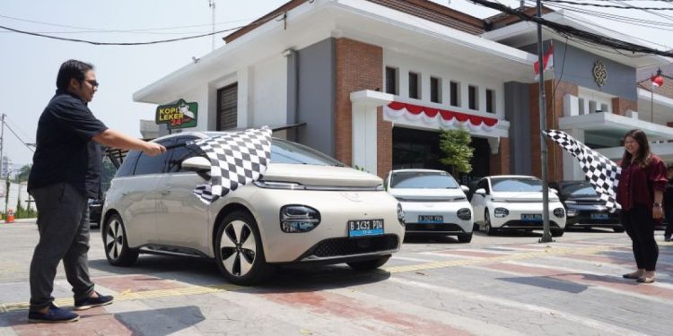 Teknologi Canggih dan Kenyamanan Tak Tertandingi: Wuling Cloud EV, Mobil Listrik Masa Depan