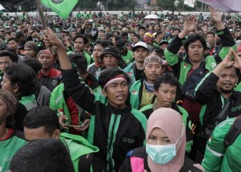 Ribuan Driver Ojol Membanjiri Jalan, Respons Grab dan Gojek yang Tak Terduga
