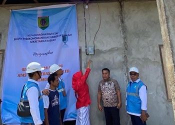 Cahaya Terangi Pelosok, PLN hadirkan PLTD Kilmury untuk Kemakmuran Warga
