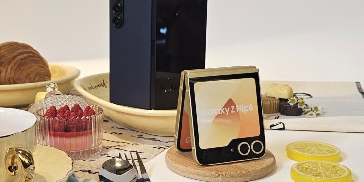 Inovasi Lipat Samsung Mendarat di Nusantara: Galaxy Z Fold6 dan Z Flip6 Dirilis