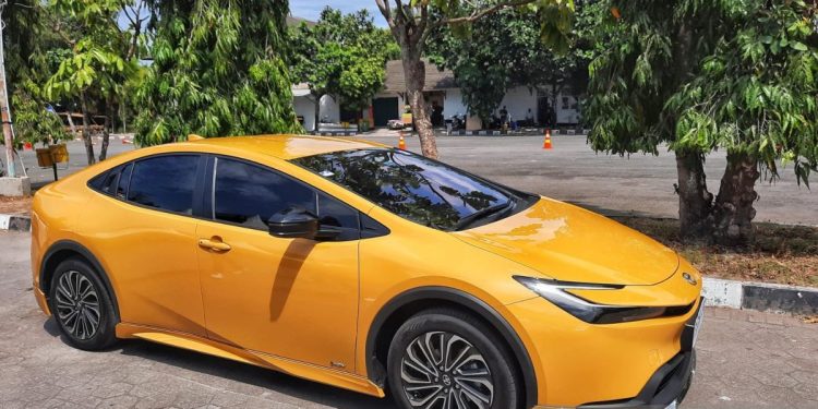 Dampak Penurunan Sedan pada Masa Depan Mobil Hibrida Prius