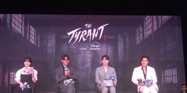 Perjalanan Menakjubkan Kim Seon-ho di "The Tyrant"