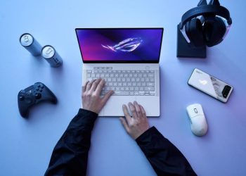 Laptop Pendamping Sukses: Panduan Memilih Laptop Ideal untuk Kebutuhan Kuliah