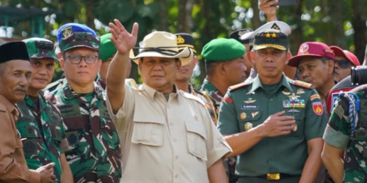 **Kisah Legenda Sang Jenderal: Lintasan Karir Militer Prabowo Subianto yang Tak Terlupakan**