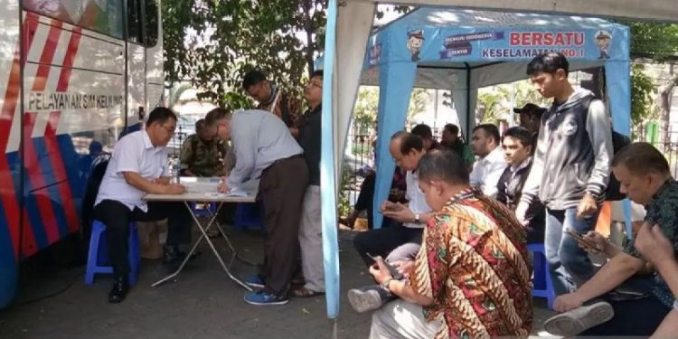 SIM Keliling Kembali Beroperasi di Lokasi Strategis, Wajib Tahu!