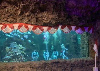 Bendera Raksasa di Ancol Sea World: Simbol Kebanggaan dan Pemandangan Spektakuler