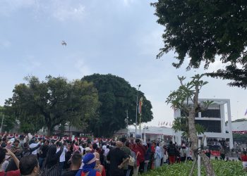 Merpati Putih, Simbol Perdamaian: Pelepasan Spektakuler di Istana Merdeka