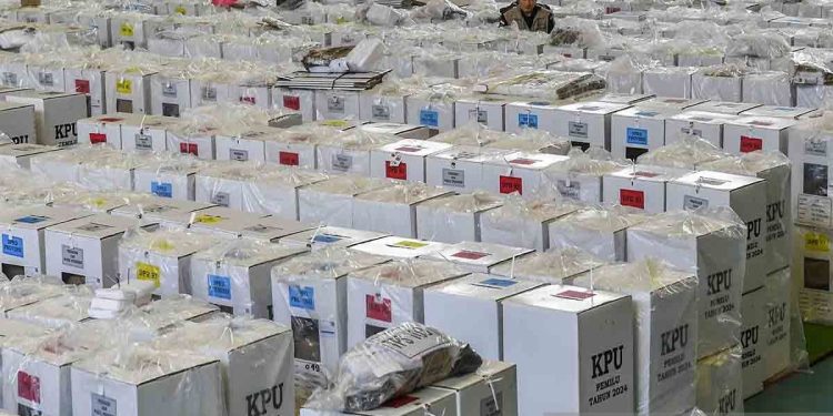 **Parpol Jagoan di Parlemen: Pertarungan Ketat Jelang 2024 Menanti**