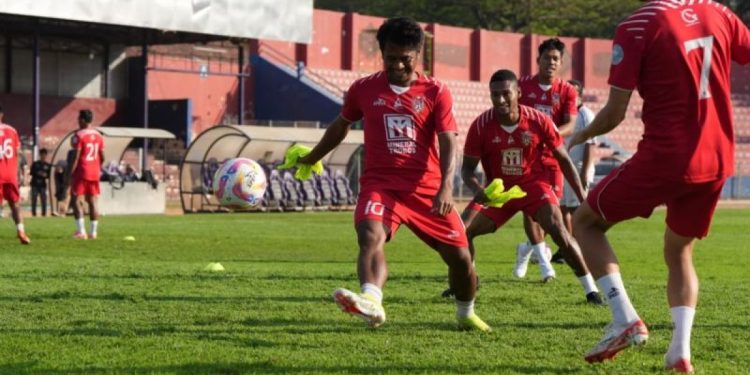Malut United Siap Tempur Hadapi Persik Kediri, Waspada Serangan Mematikan