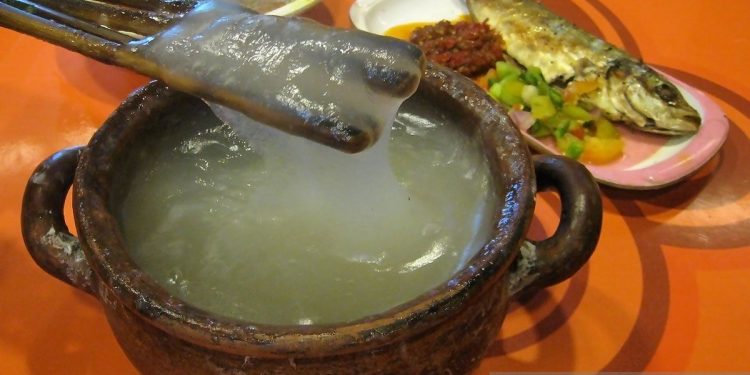 Pesona Papeda: Makanan Tradisional Indonesia yang Unik dan Menggugah Selera