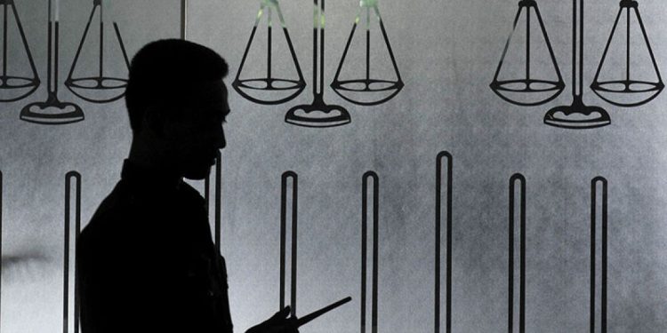 Gerbang Komisi Yudikatif Terbuka Lebar: Panduan Komprehensif Seleksi CPNS