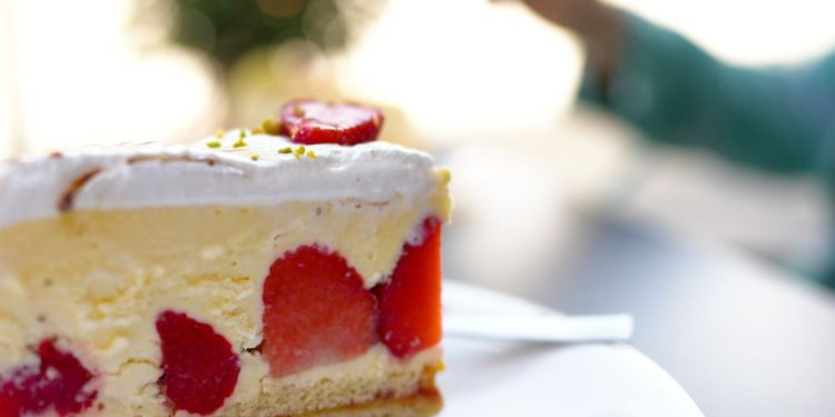 Rasakan Surga Kuliner: Resep Strawberry Shortcake yang Menggugah Selera
