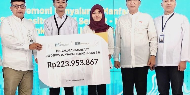Pendidikan Berbuah Berkah: BSI Sulap Deposito Wakaf Jadi Beasiswa untuk Ratusan Anak