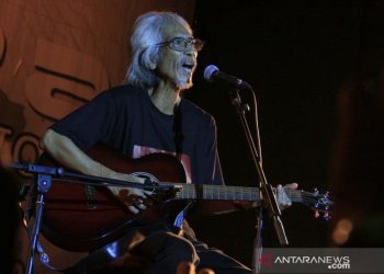 Kembali ke Jakarta: Nostalgia Merdu Bersama Legenda Musik Koes Plus