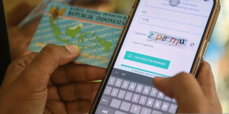 Mudahkan Urusanmu! Intip 4 Cara Praktis Cek NIK e-KTP Tanpa Repot ke Dukcapil