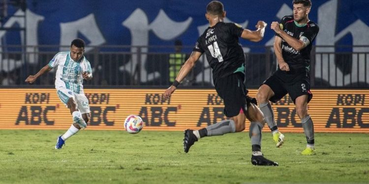 Tangguh dari Dewa United Siap Tantang Kuipers