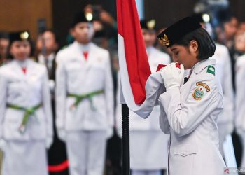 Filosofi Bendera Indonesia: Merah Putih, Seruan Berani dan Adil