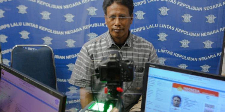 **Panduan SIM: Kunci Mobilitas Aman yang Wajib Anda Miliki**