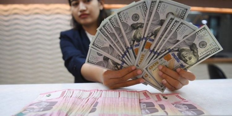 Ruang Gerak Rupiah Menyempit, Menanti Rilis Data Krusial Pengangguran AS