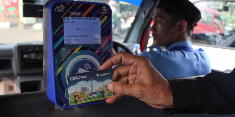 Jelajahi Sudut Tersembunyi Jakarta Selatan dengan JakLingko