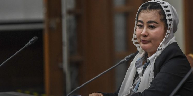 * Rahasia Terungkap: Peninggalan Kuno yang Mengubah Pemahaman Kita tentang Sejarah
* Panduan Utama: Cara Mendominasi Pasar dengan Strategi Pemasaran yang Cerdas
* Jelajahi Dunia Kuantum: Partikel Aneh dan Hukum Aneh yang Mengaturnya
* Misteri Dibalik: Kisah Nyata Kejahatan yang Mengerikan dan Tidak Terpecahkan
* Revelasi Mencengangkan: Bagaimana Teknologi AI Merevolusi Segala Aspek Kehidupan