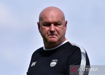 Fenomena Sepak Bola: Piala Presiden 2024 Menggugah Antusiasme Bojan Hodak